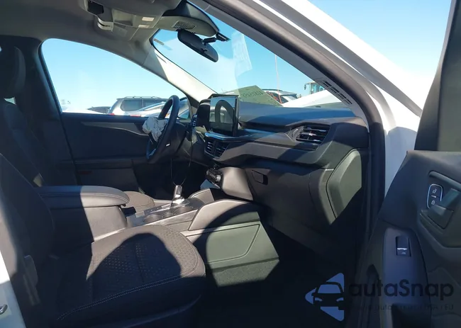 1FMCU0GN0PUA52469: 41815458