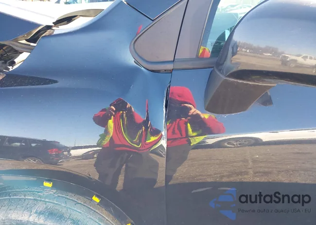 KL7CJNSB3GB650877: 41815758