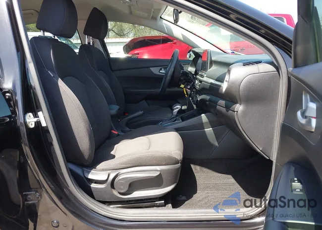 3KPF24AD5KE007016: 41817218