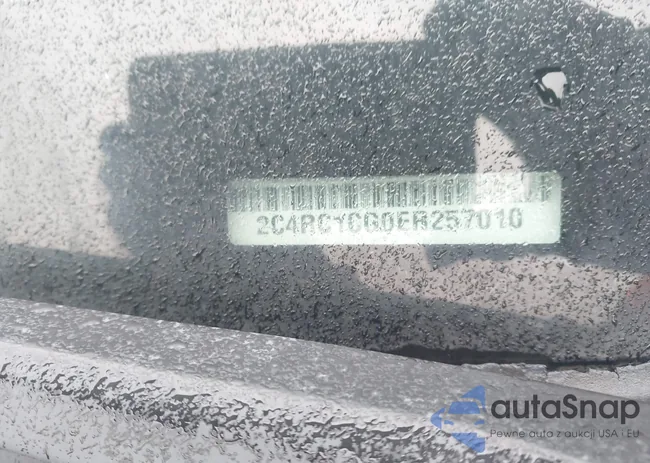 2C4RC1CG0ER257010: 41818030