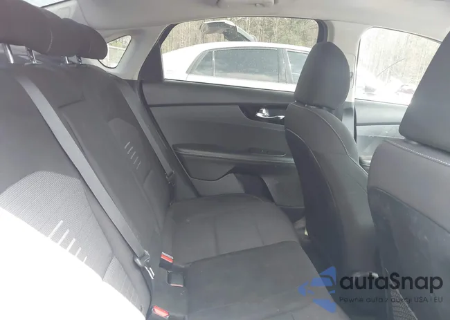 3KPF34AD3KE048077: 41819677