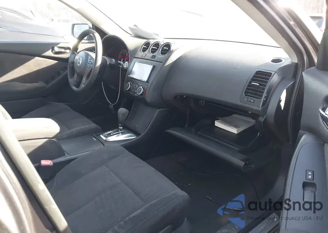 1N4AL2AP8CC180789: 41820613