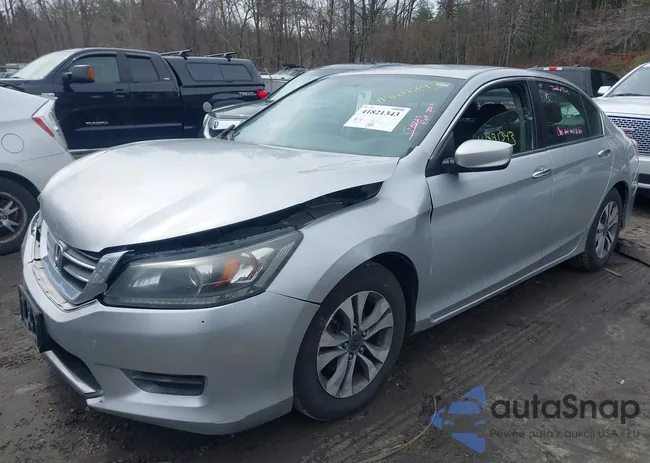 1HGCR2F39EA118079: 41821343