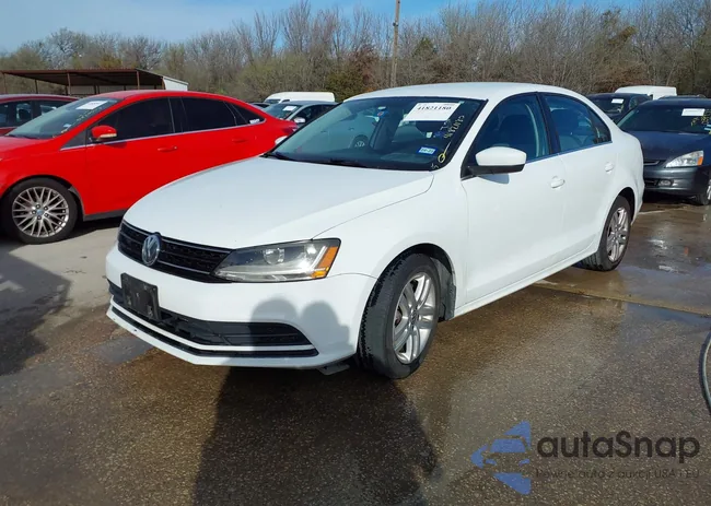 3VW2B7AJ9HM319700: 41821180