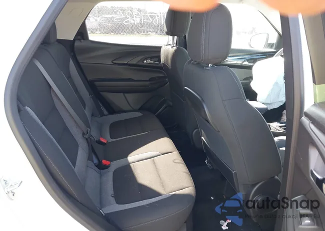 KL79MRSL7RB106290: 41821935