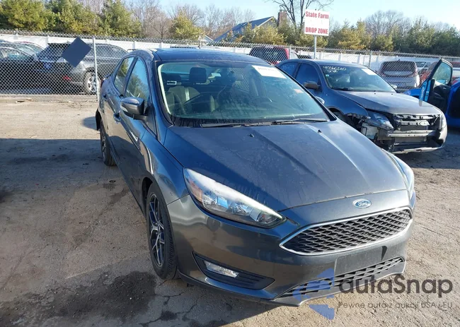 1FADP3H20JL320171: 41823323