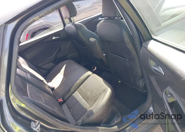 1FADP3K2XGL363109: 41823822