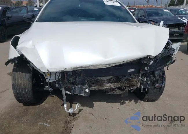 3KPF54AD1PE615744: 41823114