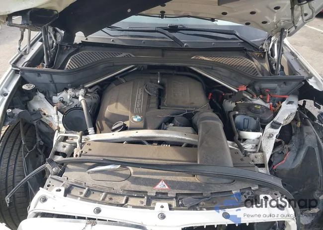 5UXKR0C53F0P00687: 41823187