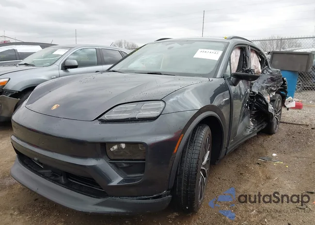 WP1AA2XAXRL000512: 41824542