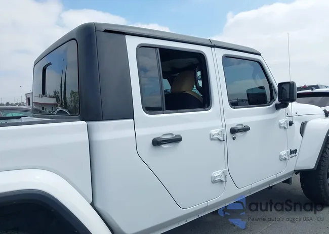 1C6HJTAG8NL181214: 41824606