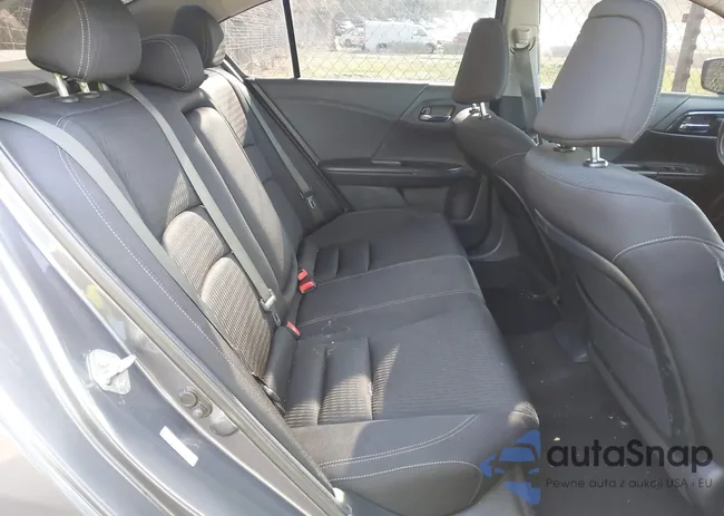 1HGCR2F50EA232280: 41825377