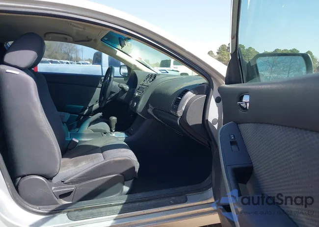 1N4AL24E68C104294: 41825408