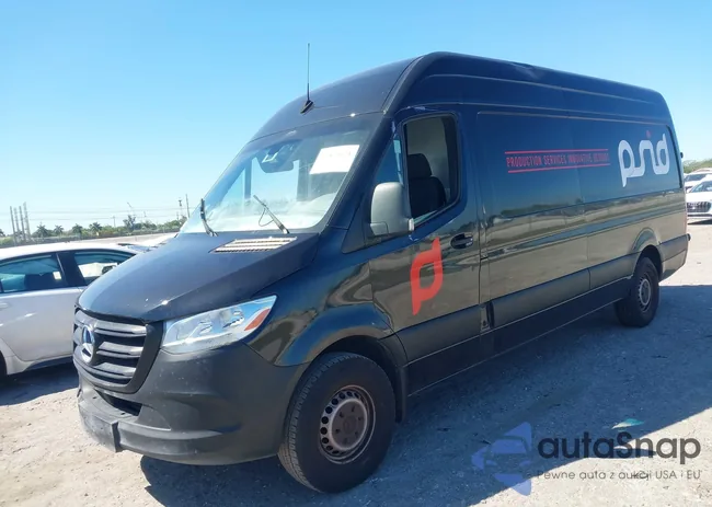 WD4PF1CD8KP143473: 41825674