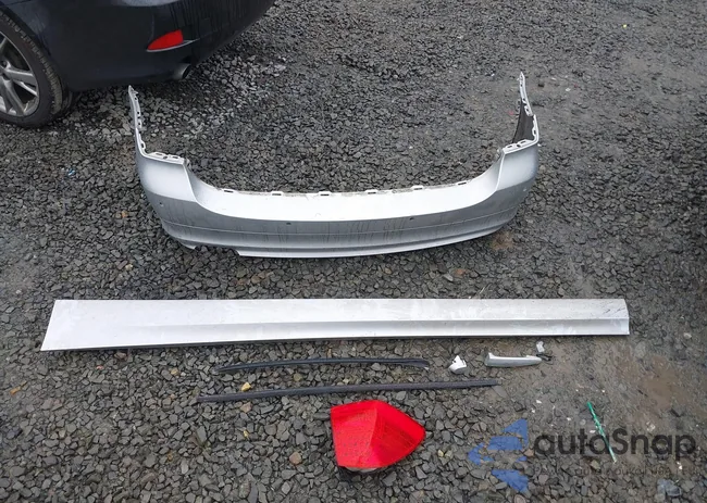 WBAUU3C52BA541558: 41826289