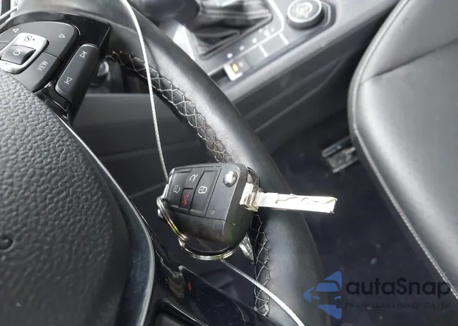 3VV2B7AX8MM045666: 41826423