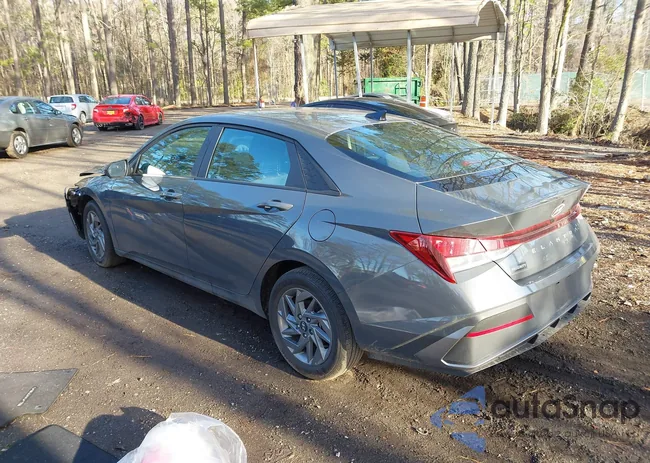 KMHLM4DGXRU832768: 41826429