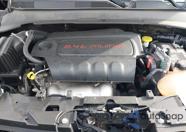 3C4NJDBB2NT135824: 41826624