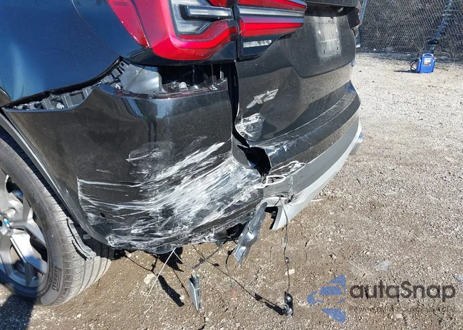 5UX53DP03R9X02816: 41826664