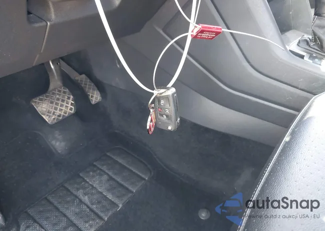 3VV3B7AX9MM051920: 41826721