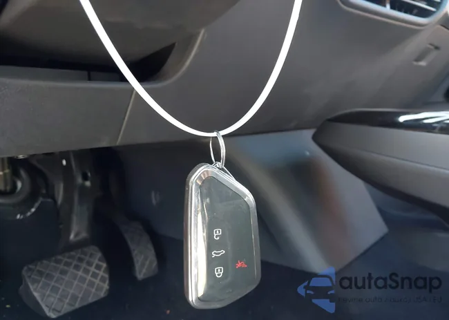 WVGKMPE27NP071058: 41826882