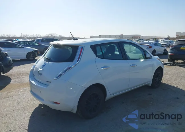 1N4AZ0CP4FC314766: 41827596