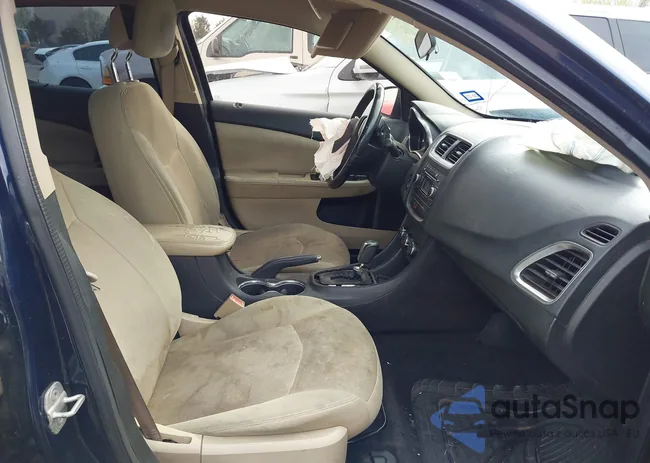 1C3CDZCGXDN708610: 41828251