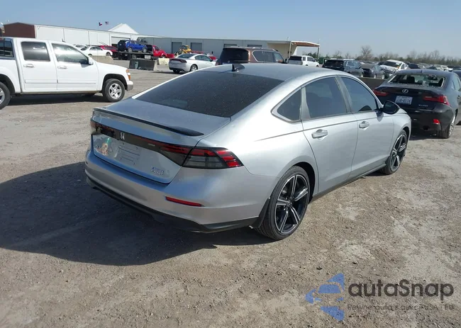 1HGCY2F53RA079869: 41829678