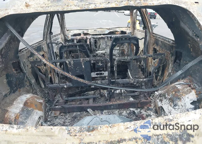 2CNALBEW4A6400877: 41829079