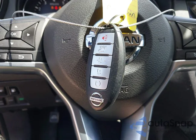 JN8AT2MV5JW304375: 41829221