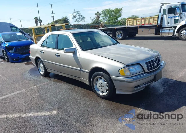 WDBHA29G6XA727013: 41830370