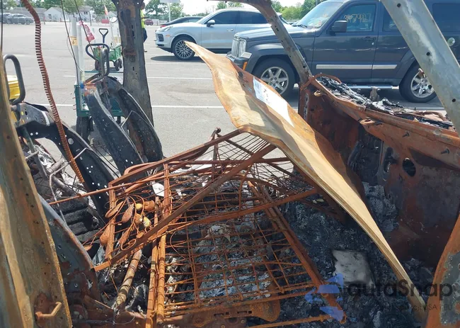 1C4HJXDN3MW608970: 41830662