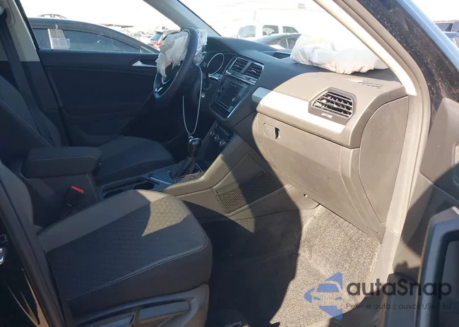 3VV1B7AX5MM025497: 41830879