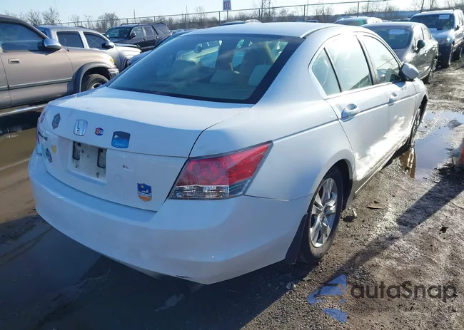 1HGCP26458A075170: 41830067