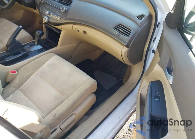 1HGCP26458A075170: 41830067