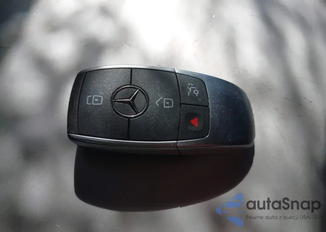 W1N0G8DB4LF802826: 41831727