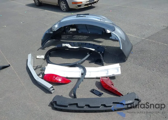 JN8CS1MU4FM380024: 41831268