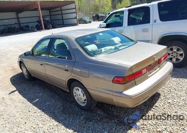 JT2BG22K6X0314611: 41832307