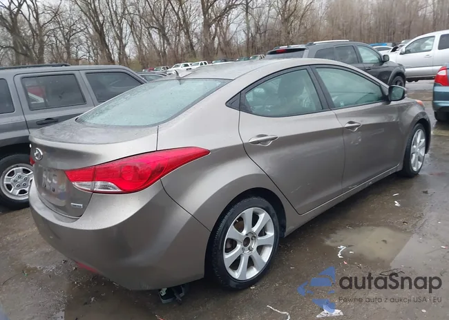 5NPDH4AE1DH445884: 41832533