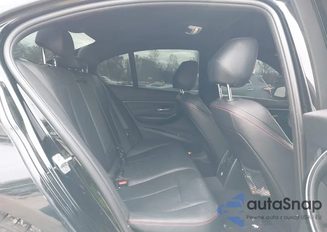 WBA3A5G55DNP25642: 41832650