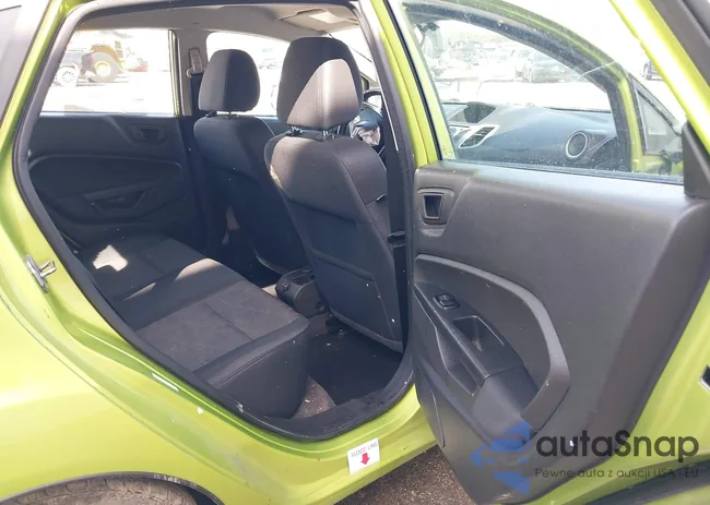 3FADP4BJ8DM199527: 41832716