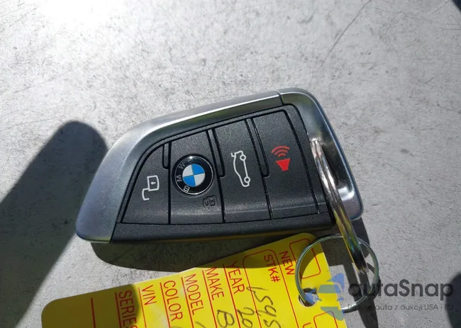 WBS33AY06PFP69567: 41832775