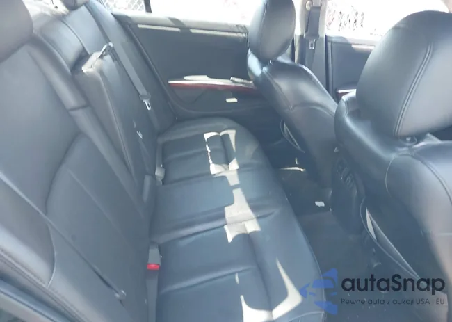 1N4BA41EX7C830846: 41831885