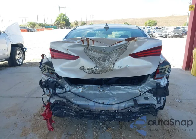 5NPD84LF4LH521313: 41831976