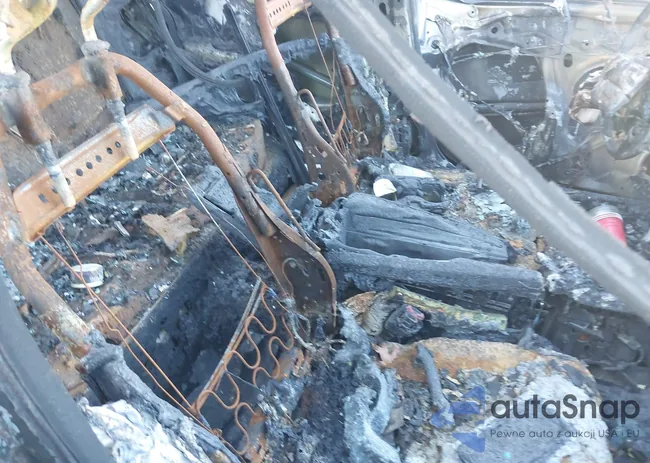 2HGFC2F83KH583545: 41833821