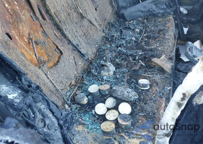 2HGFC2F83KH583545: 41833821