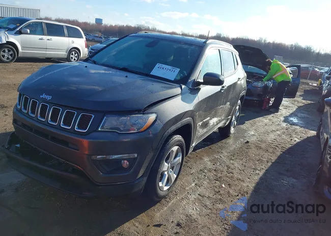 3C4NJDBB3LT223939: 41832921