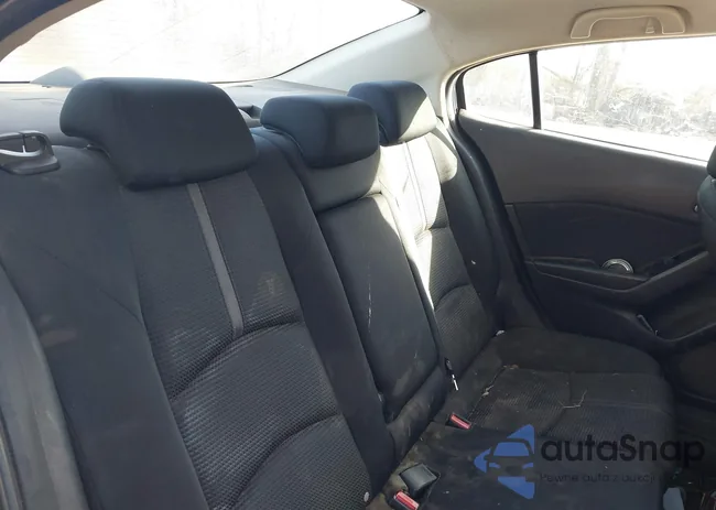 3MZBN1U78HM121565: 41833014