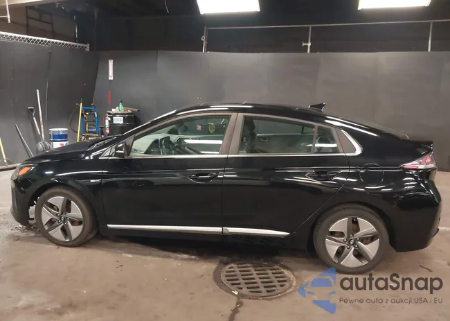 KMHC85LC9LU214700: 41833026