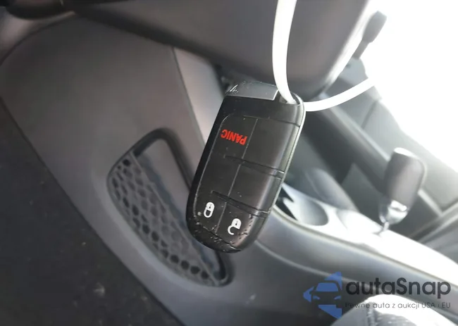 3C4PDCAB8LT271979: 41833241